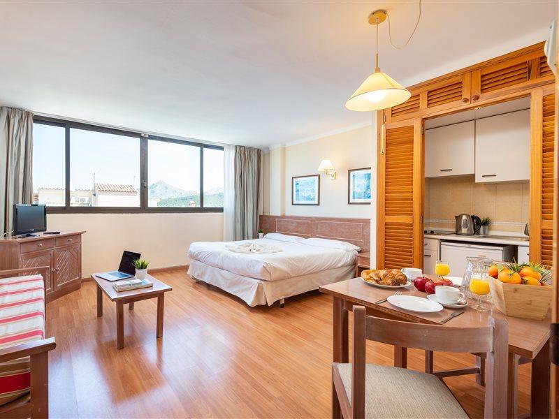 Apartamentos Carlos V Alcúdia Buitenkant foto