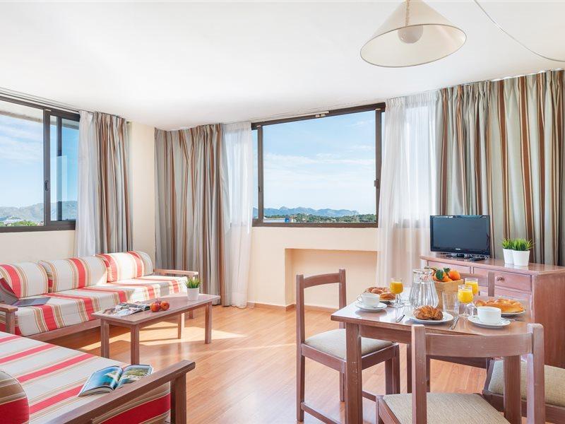 Apartamentos Carlos V Alcúdia Buitenkant foto