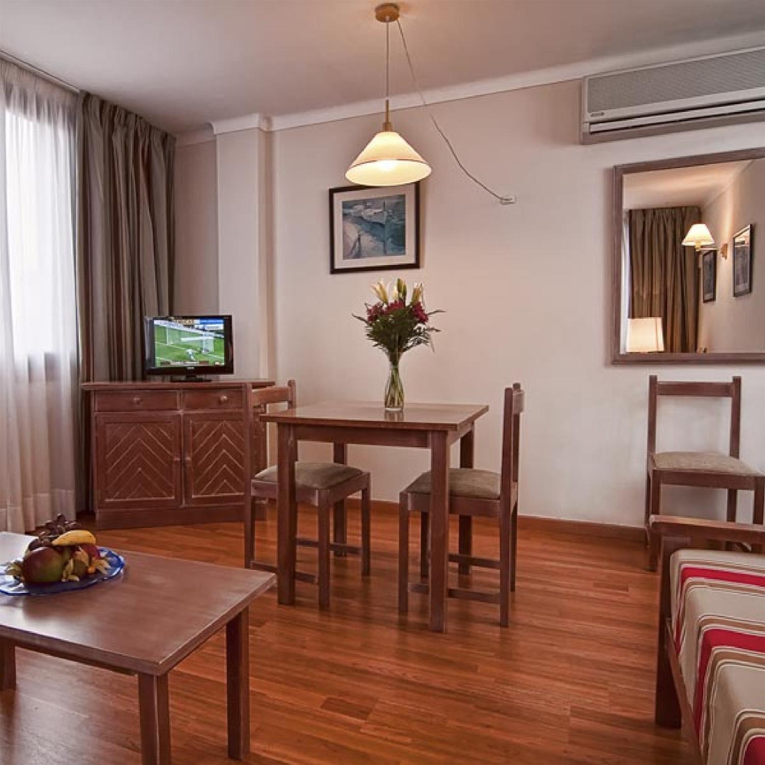 Apartamentos Carlos V Alcúdia Buitenkant foto